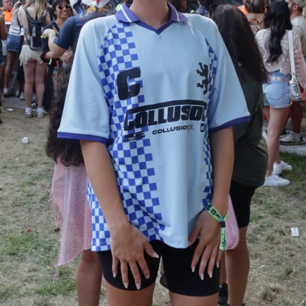 COLLUSION Unisex soccer top